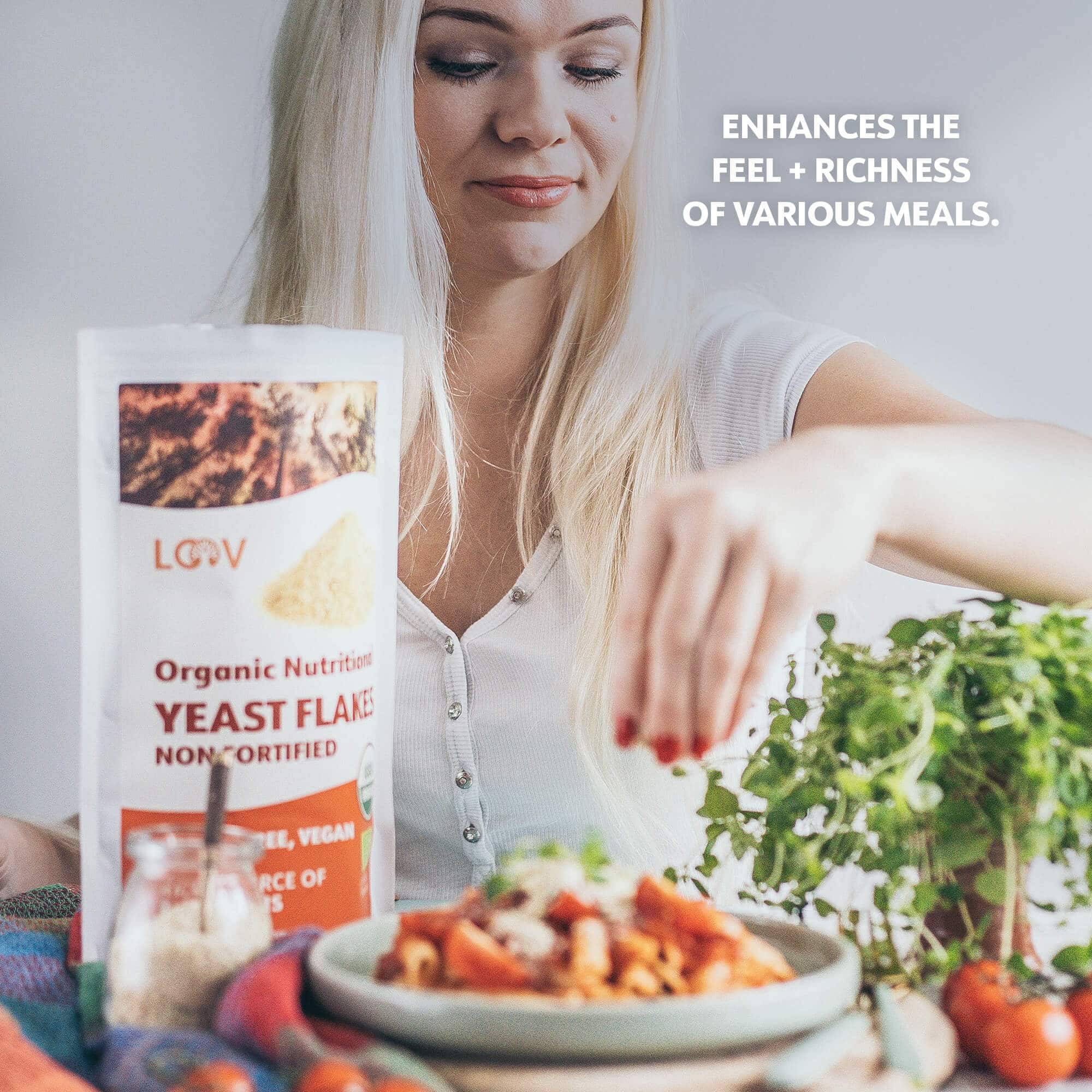 LOOV - ORGANIC NON-FORTIFIED NUTRITIONAL YEAST FLAKES - 227 GRAMS