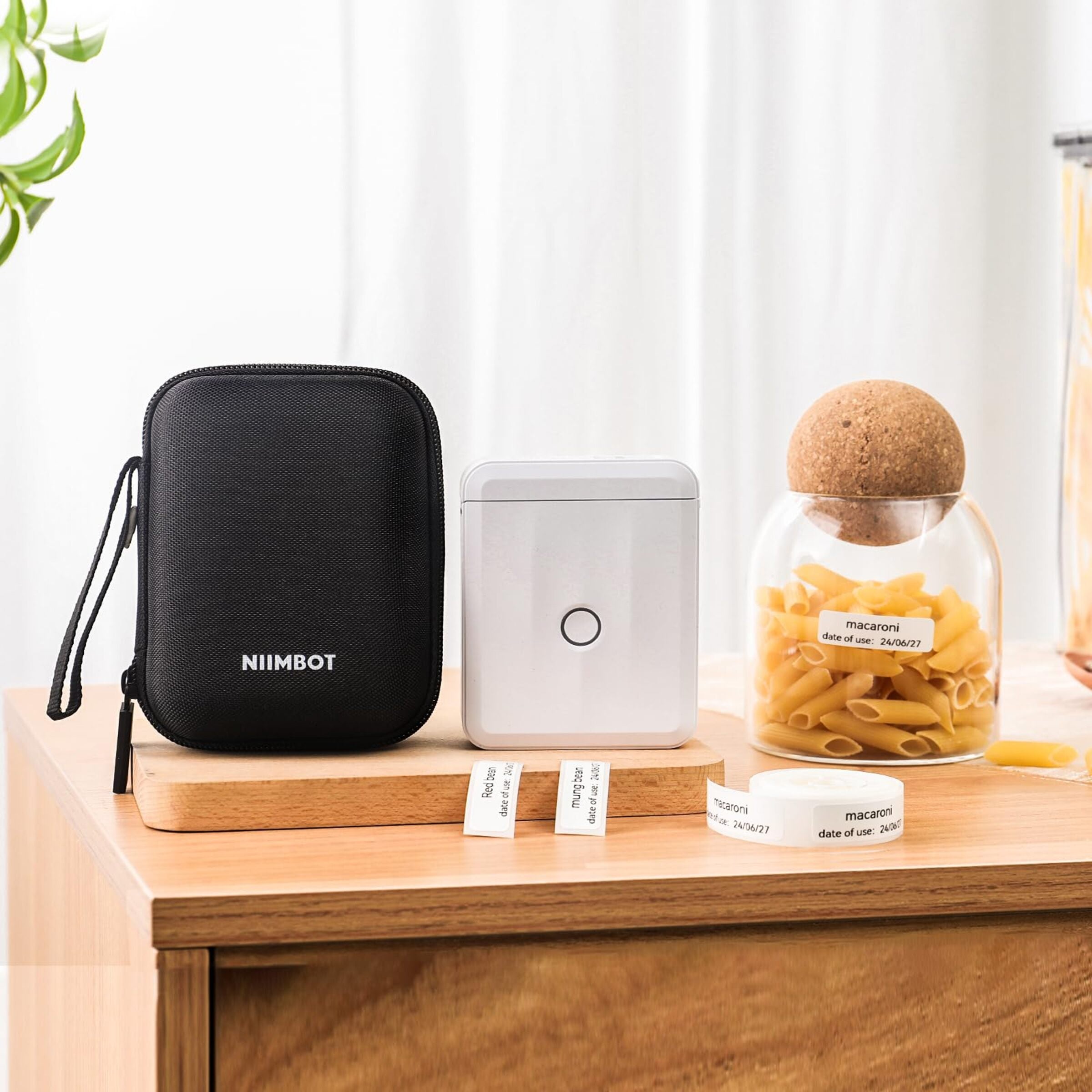 NIIMBOT - D11_H / D110_M - STORAGE CASE FOR PRINTER & LABELS - BLACK